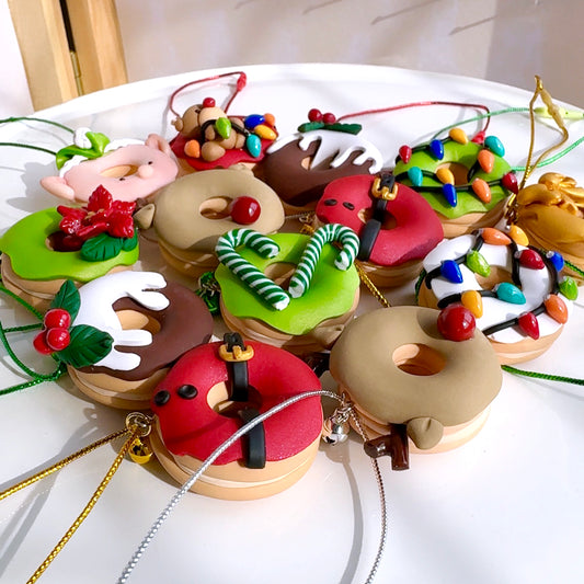 Traditional Christmas Ornaments (Set of 3)