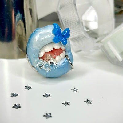 Hot Lips_Ice Blue Butterflies